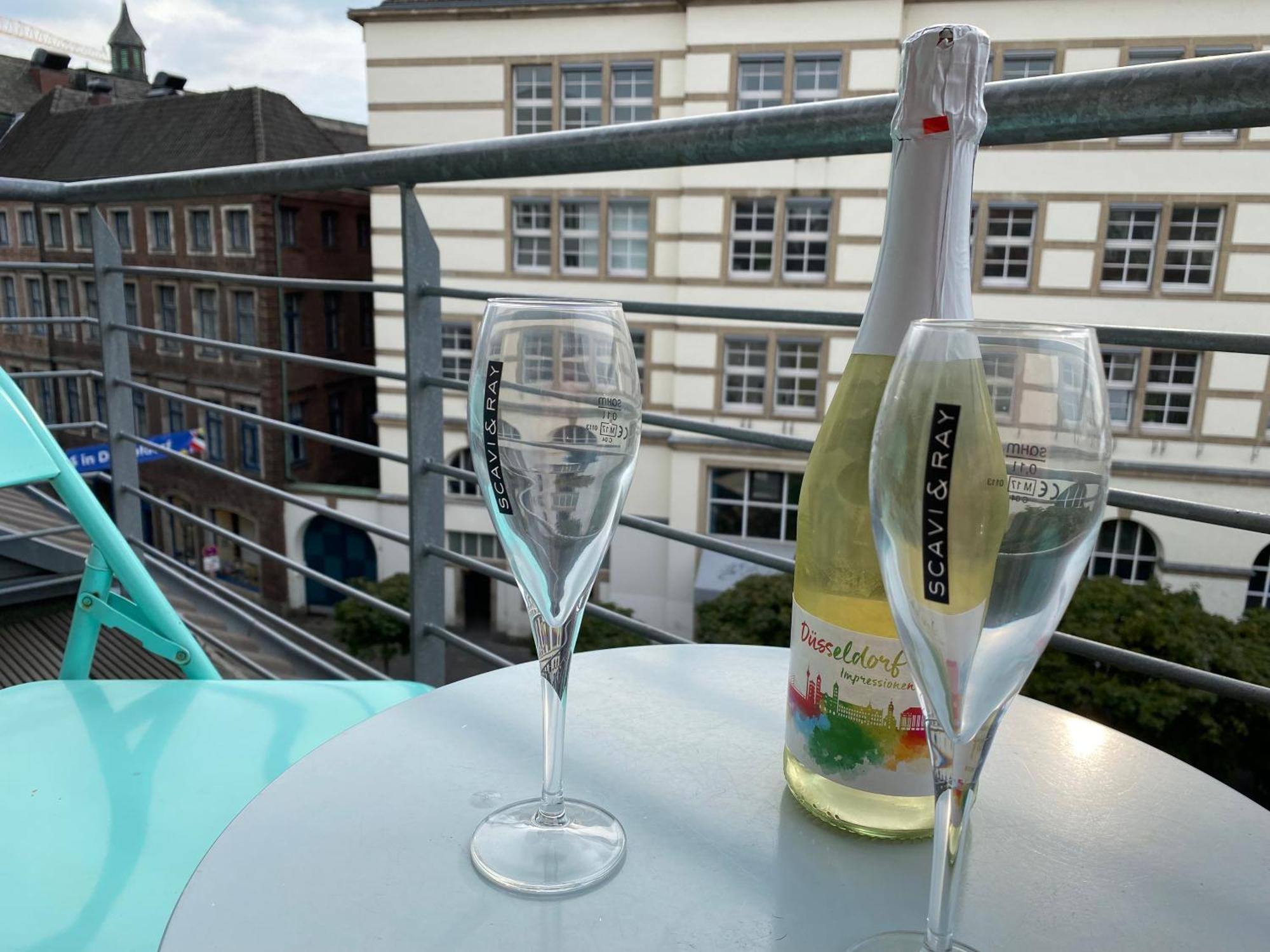 Avi City Burgplatz Apartments Düsseldorf Exteriér fotografie