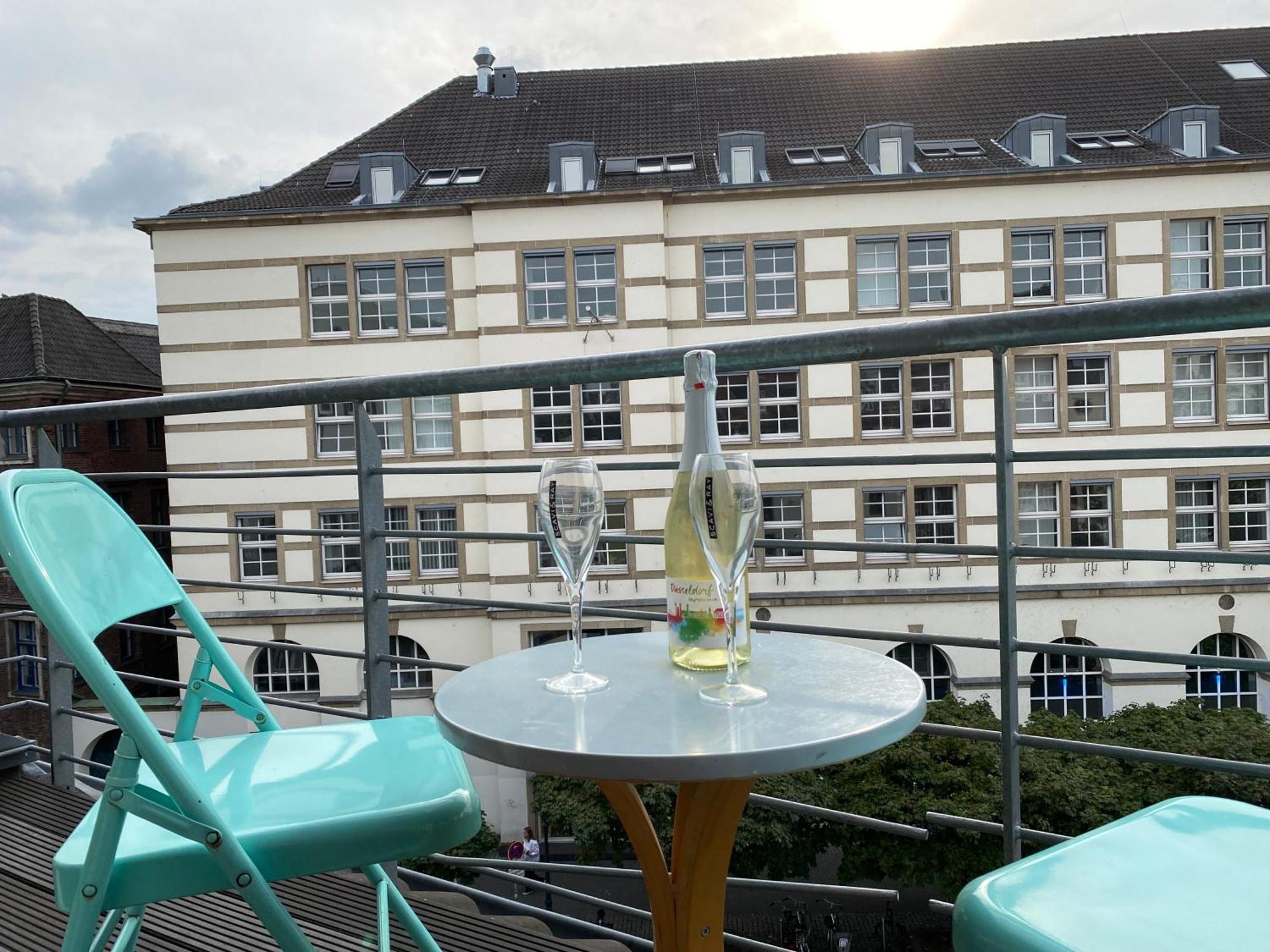 Avi City Burgplatz Apartments Düsseldorf Exteriér fotografie